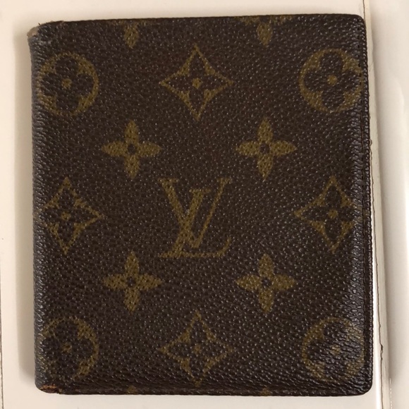 Louis Vuitton Other - Louis Vuitton monogram wallet